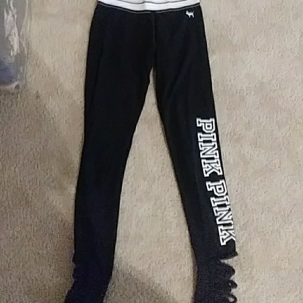 PINK VICTORIA SECRET YOGA PANTS BLK
